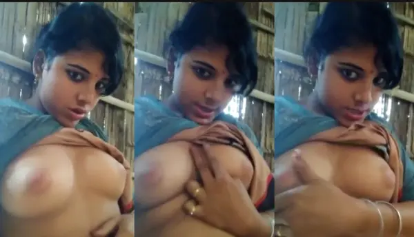 Young Village Girl Showing Boobs MMS